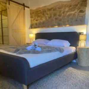 Castell De L'aguda Hotel Tora de Riubregos