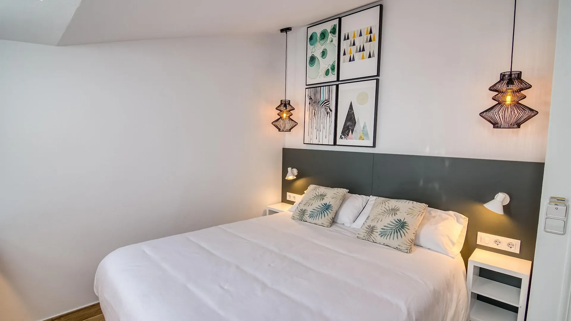 Hostal La Isla Maó  0*, Maó (Mahón)
