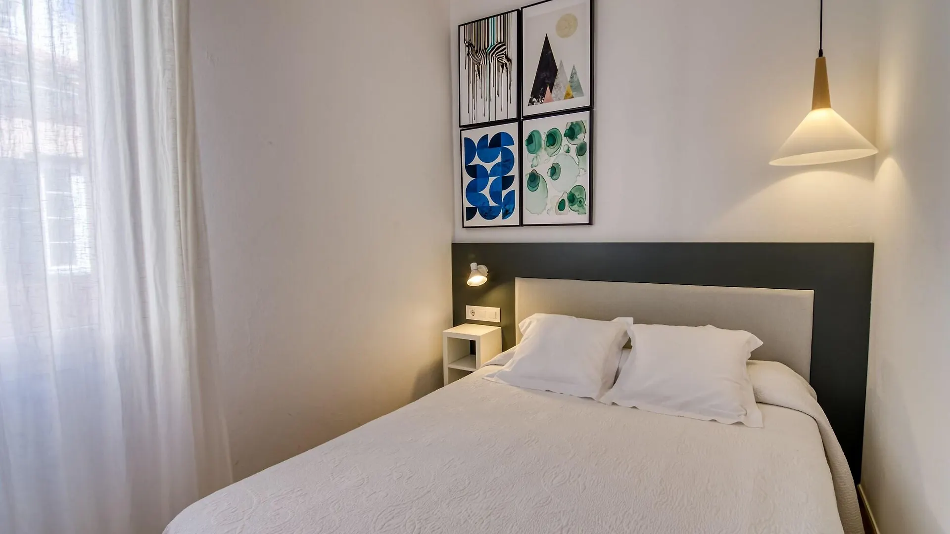 Hostal La Isla Maó  Pensión Maó (Mahón)