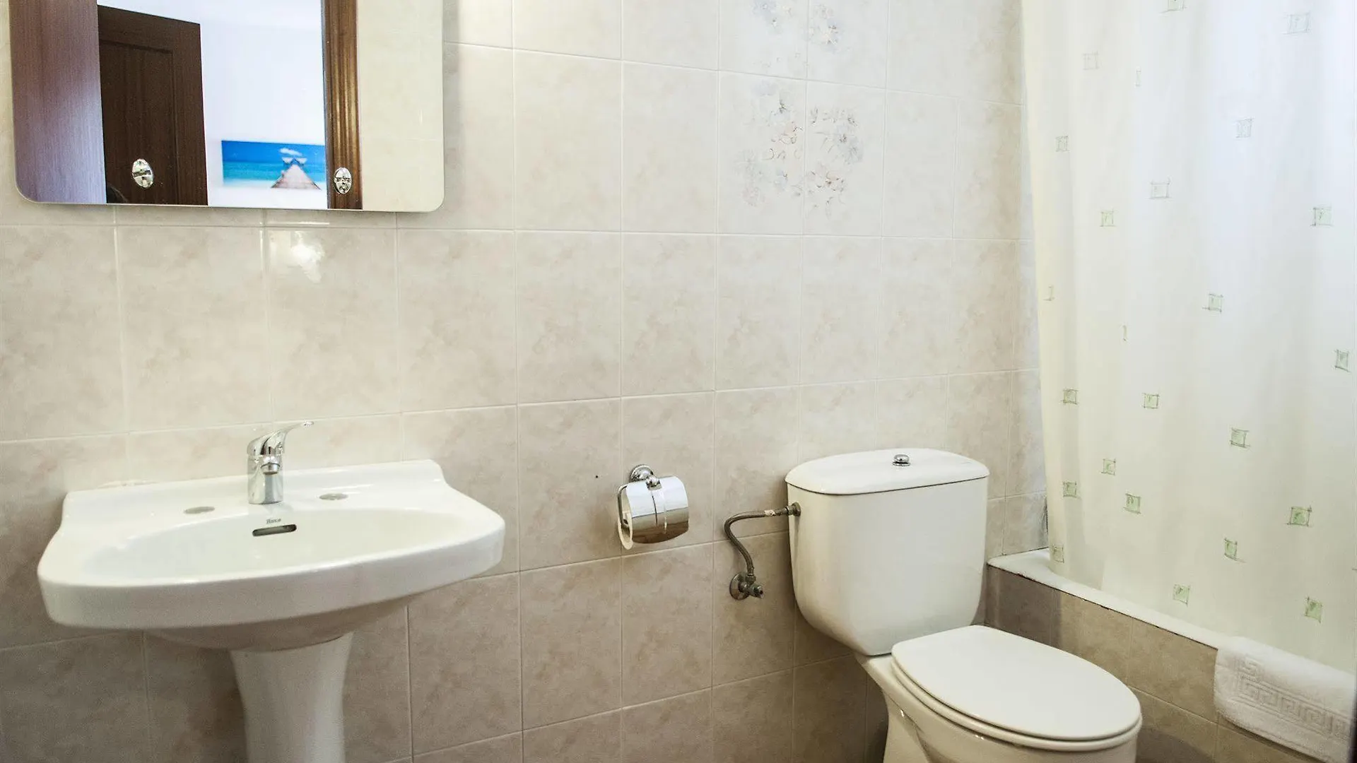 Hostal La Isla Maó  0*, Maó (Mahón) España