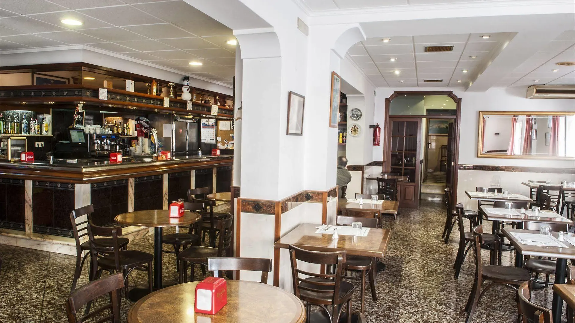 Hostal La Isla Maó
